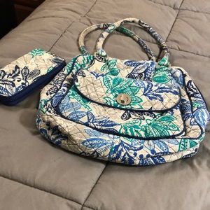 Vera Bradley matchy set handbag and wallet